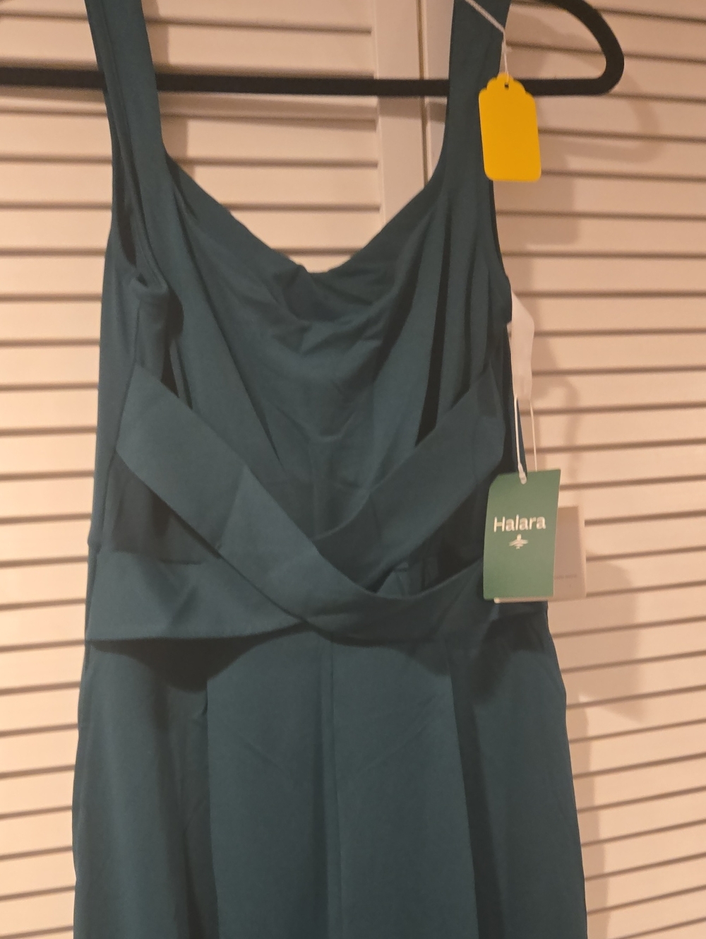 HALARA Green Draped Neck Strapless-Style Women's Dress